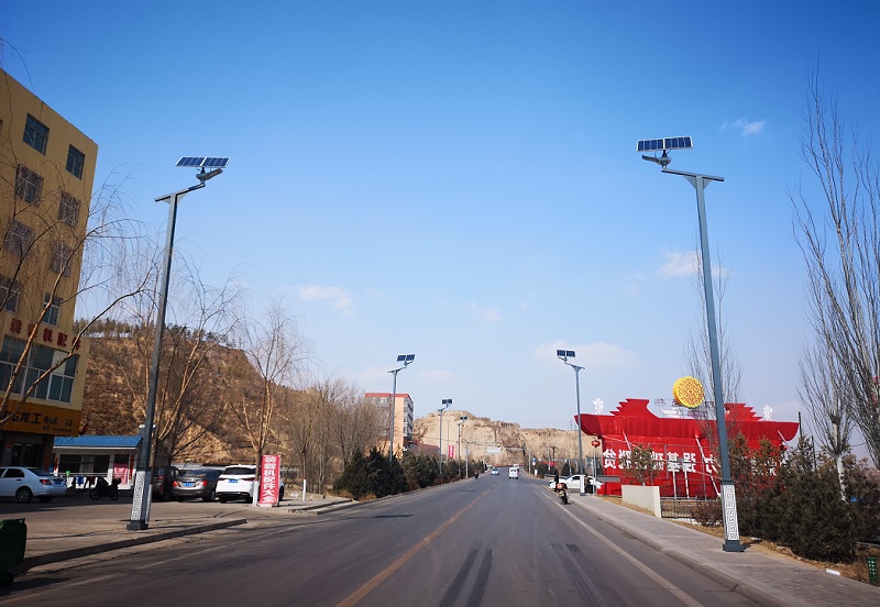 太陽能路燈廠家解讀太陽能路燈發(fā)展趨勢